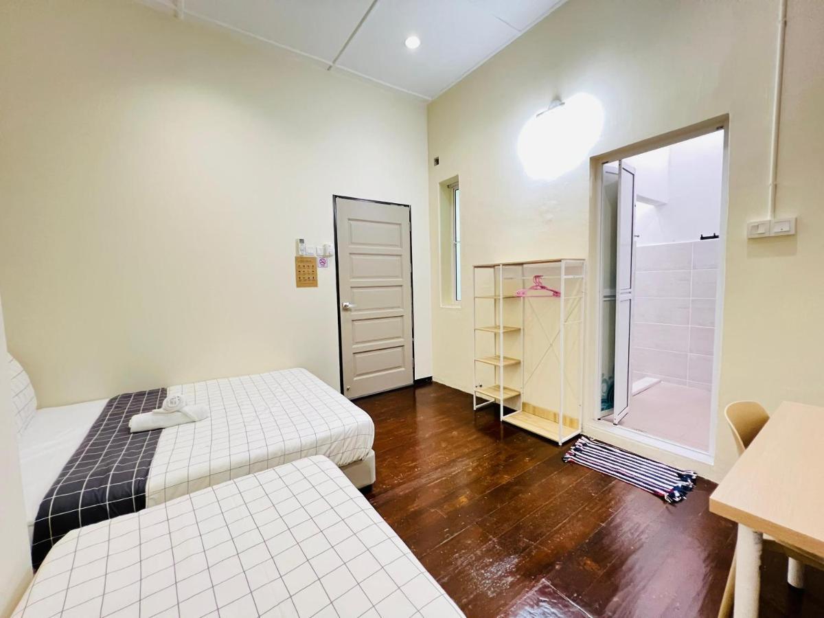 Myroom @ Mandalay Georgetown, Off Jln Burma, Gurney Drive Exterior photo